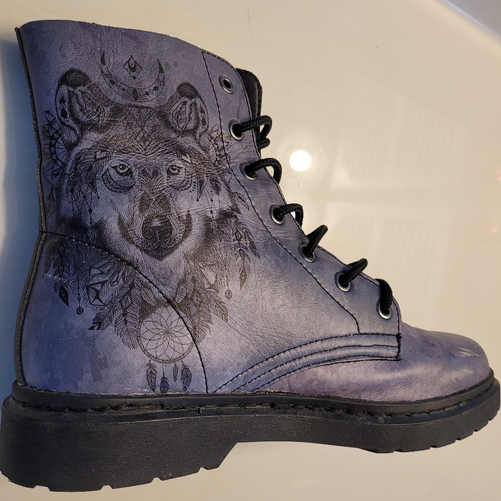 Yes We Vibe Bohemian Wolf Lace-up Combat Boots US Men's 10 / Women's 11.5 Gray - Picture 3 of 16